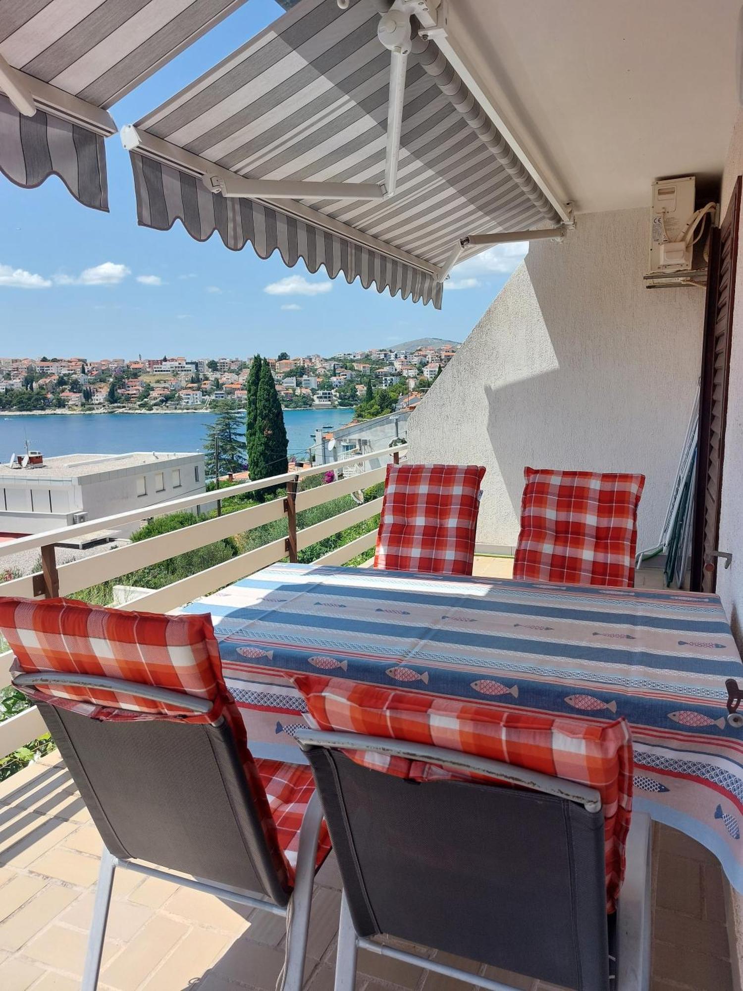 Apartment Gordana Τρογκίρ Εξωτερικό φωτογραφία