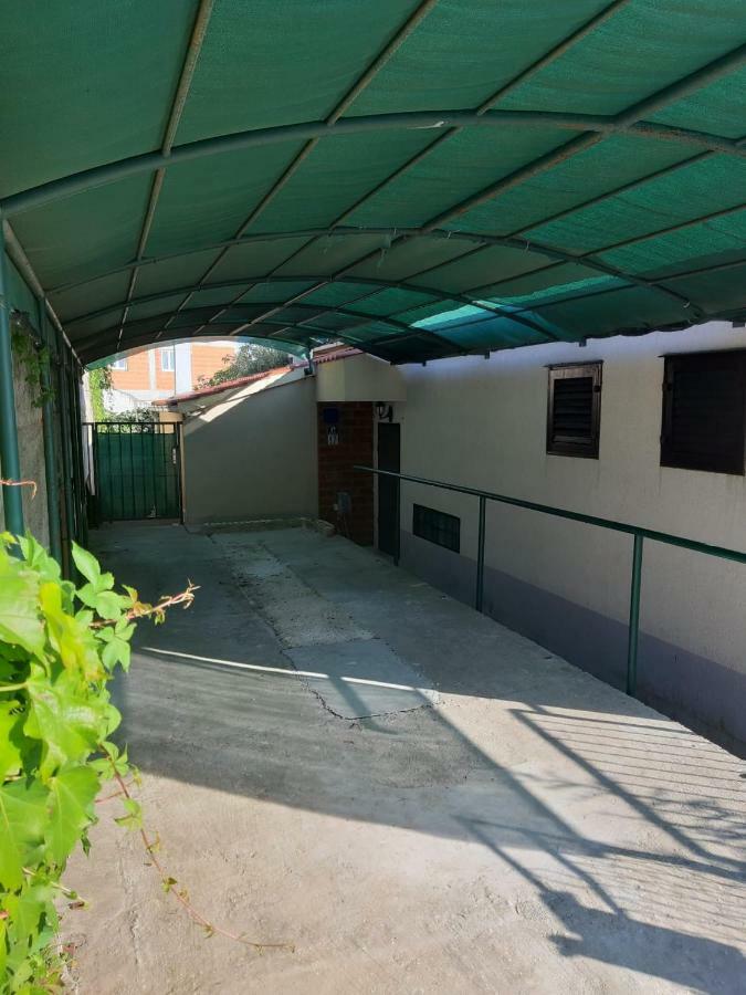 Apartment Gordana Τρογκίρ Εξωτερικό φωτογραφία